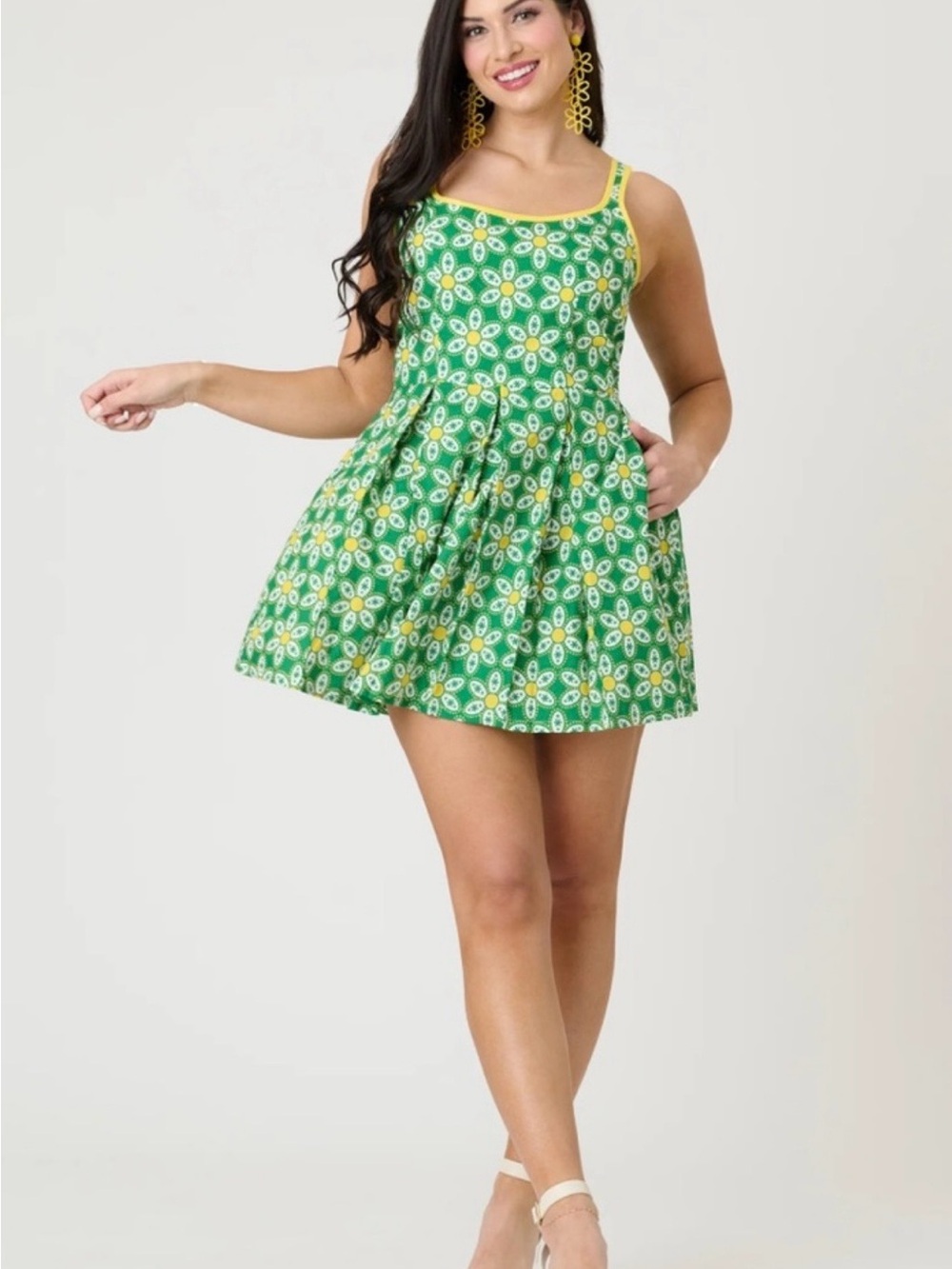 Unique Vintage Smak Parlour green Floral Fit-n Flare Sundress w built in shorts